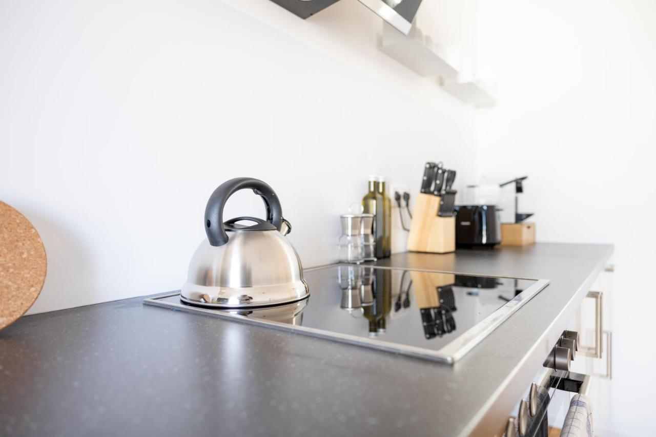 Ko-Living - Captain'S Suite - Altstadt - Mit Kueche, Smart Tv & Balkon - 6P Halle  Eksteriør bilde